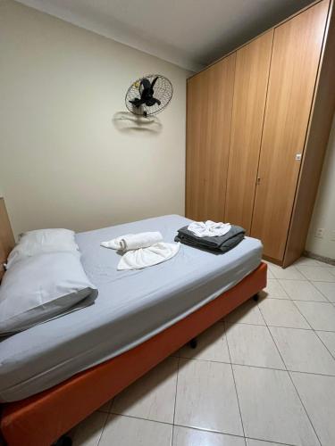 1 double bed