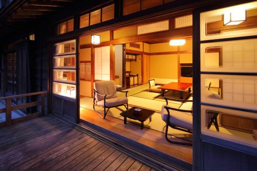 View, Ochiairo near Myotokuji Temple