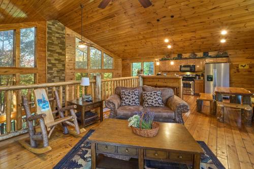 Spur of the Moment – Gatlinburg, TN