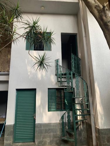 Quarto individual in カンブシ