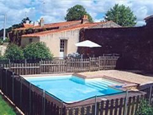 Maison rénovée avec piscine chauffée privative près de Challans et Aizenay - FR-1-426-258 (Maison renovee avec piscine chauffee privative pres de Challans et Aizenay - FR-1-426-258) in Saint-Christophe-du-Ligneron