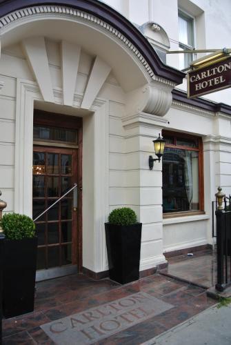 Carlton Hotel – London, 07