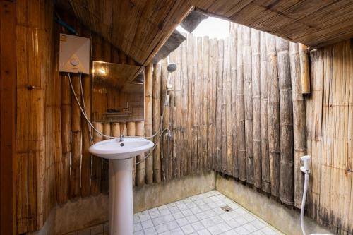 Monruamsuk Homestay Cafe and Bistro Monruamsuk Homestay Cafe and Bistro