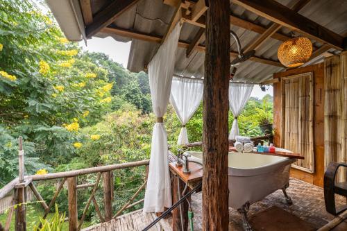 Monruamsuk Homestay Cafe and Bistro Monruamsuk Homestay Cafe and Bistro