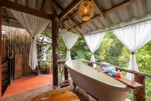 Monruamsuk Homestay Cafe and Bistro Monruamsuk Homestay Cafe and Bistro