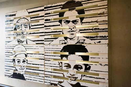 Burns Art Cologne Photo 15