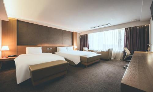 City Hotel Wonju Room Type - Deluxe Twin Room
