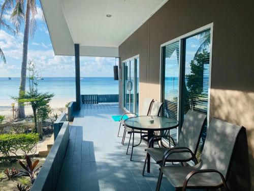 Balcony/terrace, Bella Vista Beach Resort Koh Lipe in Pattaya Beach