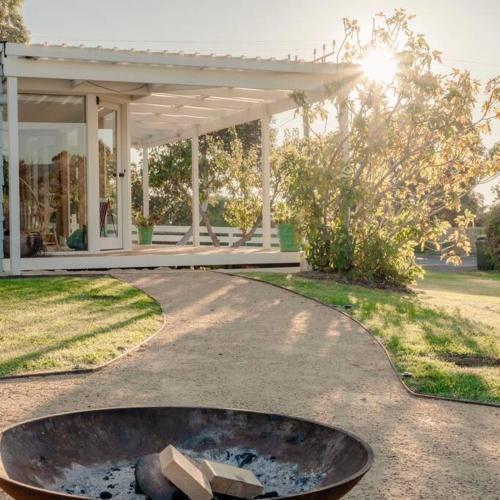 Shellwater at Sellicks Beach Large Double Block Coastal Family Getaway in เซลิค ฮิลล์