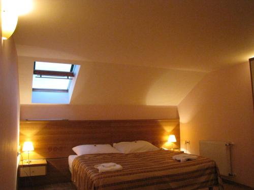 Residence Select – Prague, NY