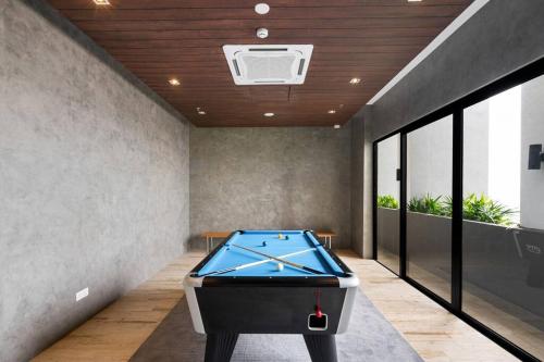 Lumi Tropicana Golf Course View - Tap to explore photos