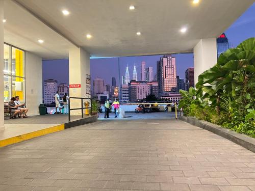 Regalia Suites & Residence by Enjoy your stay, Kuala Lumpur (photo 3)