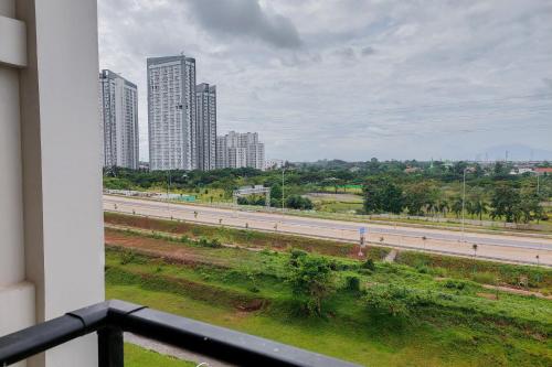 Fully Furnished with Modern Design 2BR at Sky House BSD Apartment By Travelio, Tangerang