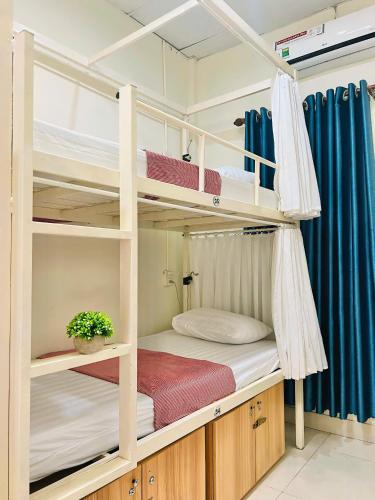 Amy 2 Hostel Hue 4