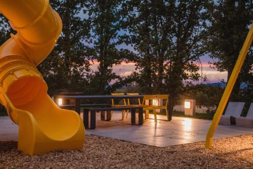 Iekārtas, Kindadom - Maison pour vacances insolites et inoubliables en Belgique in Plombiresa