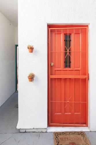 Green Haven Apartment in Milnerton - Tap to explore photos