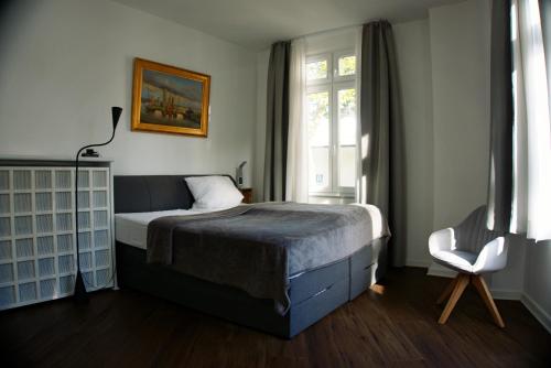 루덴샤이트 Schillers Hotel & Café - GARNI - (Schillers Hotel & Cafe - GARNI -) 호텔 스위트룸