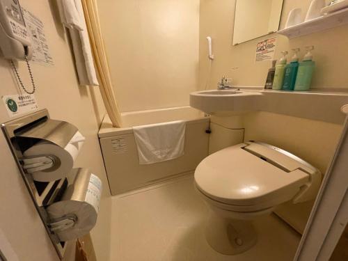 room detail thumbnail 2