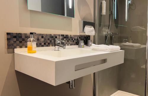 Le Faisan Dore - image 7