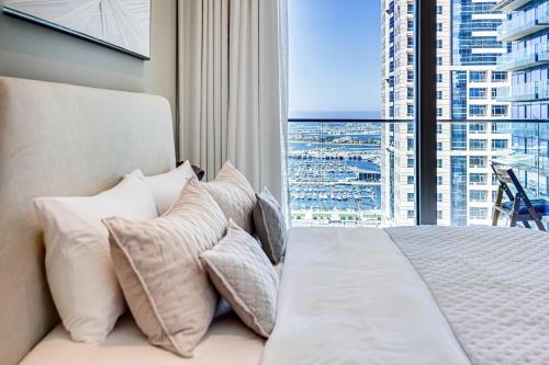 Brand new 1 bedroom in Marina gate 2, Dubai Marina, Dubái (foto 2)