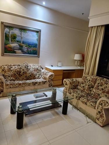Times Square Grand Service Suite - image 5