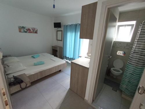 One-Bedroom Apartment (2 - 3 Adults) image 9