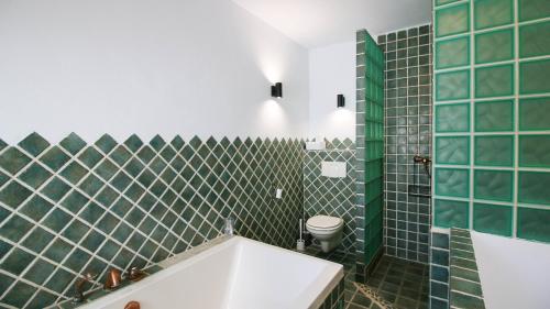 Deluxe Villa image 10