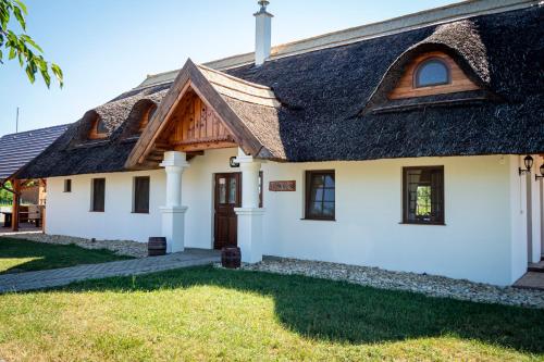 Csodaszarvas Vendeghazak in โซพรอน