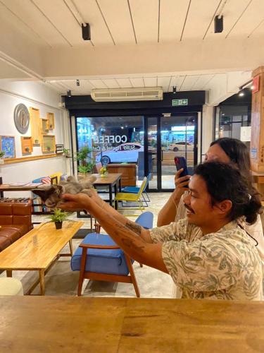 Surf Hostel Krabi - 레스토랑