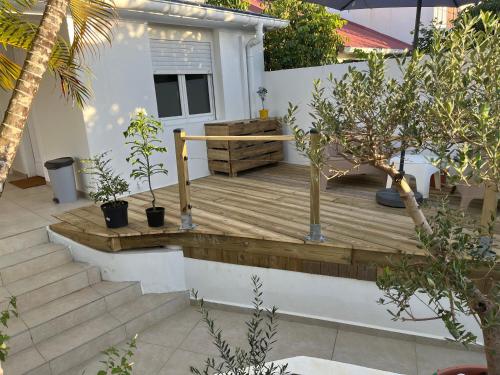 Удобства, Chambre et Bungalow confort vue piscine in Baie-Mahault