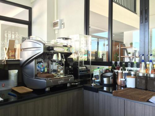 Restaurant, In Clover Apartment Bangsaen in Chonburi