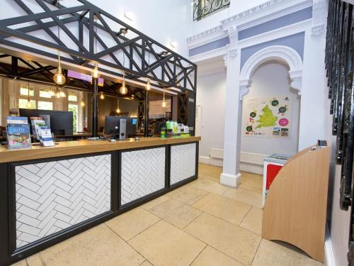 YHA Bath - image 8