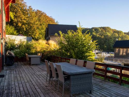 Holiday Home Nesjaholmen by Interhome in Kalavag