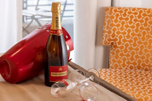 Hôtel De Castiglione - main image