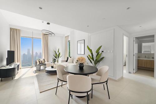 Silkhaus Vacation Homes Full Burj Khalifa Views in Downtown, Dubai