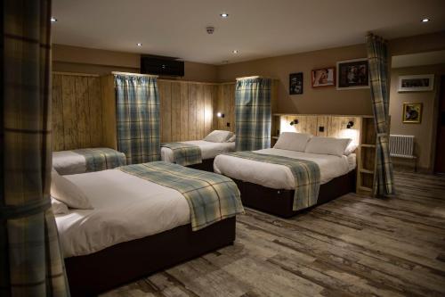 607403010 South Causey Inn