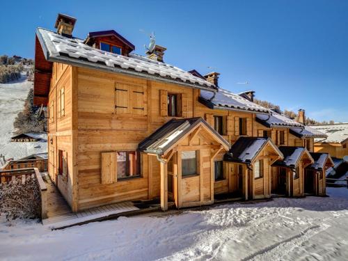 Chalet confortable au centre - 10 pers, animaux admis, WiFi gratuit - FR-1-181-2795 in La Plagne