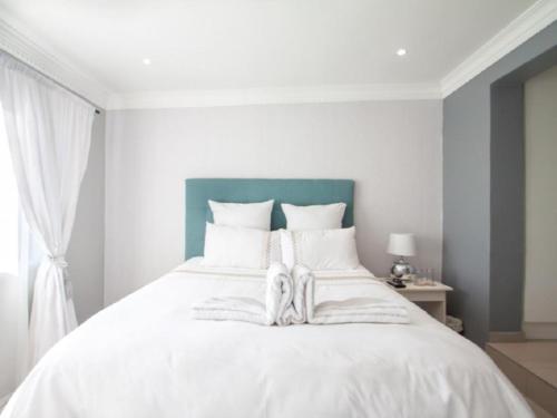 West Gemini Guesthouse Room Type - Classic Queen Room