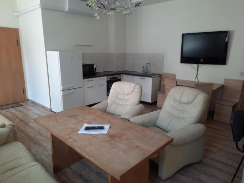 Two-Bedroom Apartment image 3