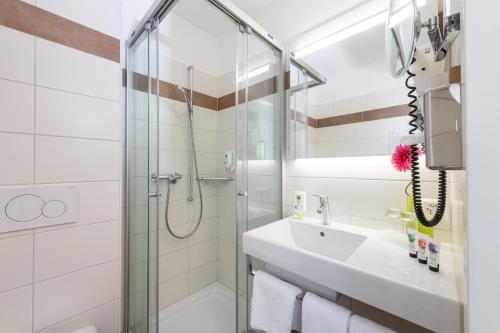 Derby Swiss Quality Hotel - image 6