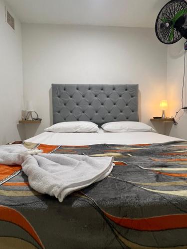 1 queen bed