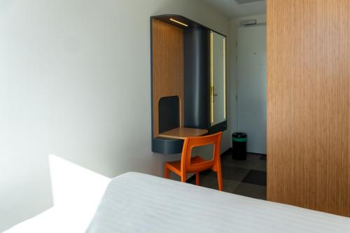 easyHotel Amsterdam Arena Boulevard - image 14