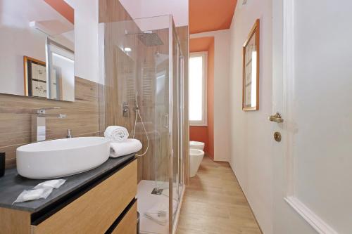 YCH-Riboty House al Vaticano, Rom (Foto 7)