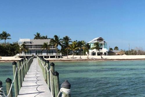 Palms Resort Beach Key West - Guest House in Key West, USA