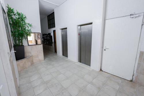 SewView Apartament OnTheSea - Bat Yam in Bat Yam