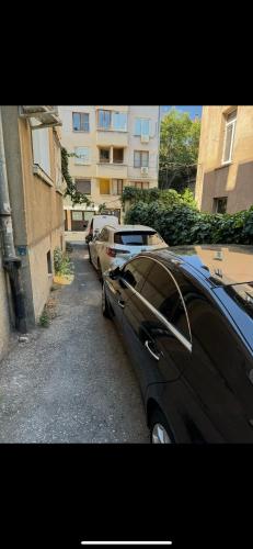 NIKI Apart 3