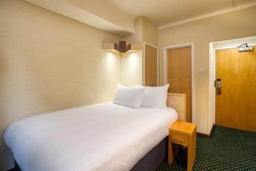 Tavistock Hotel - image 4