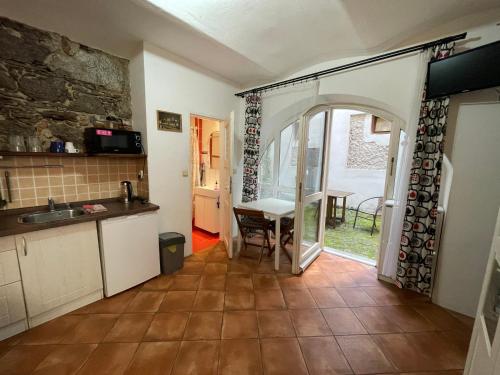 Exterior view, Apartmany u Synagogy in Trebic