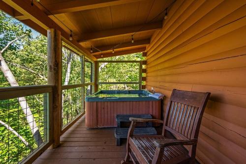 Royal Retreat in Sevierville, USA
