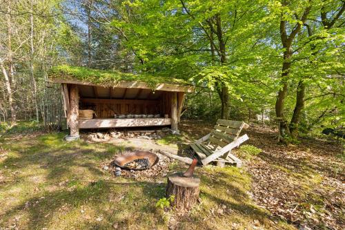 Exterior view, Enjoy The Peace And Charm Of This Cosy Little Holiday Home Surrounded By Forest And Nature Close To  in Ebeltoft